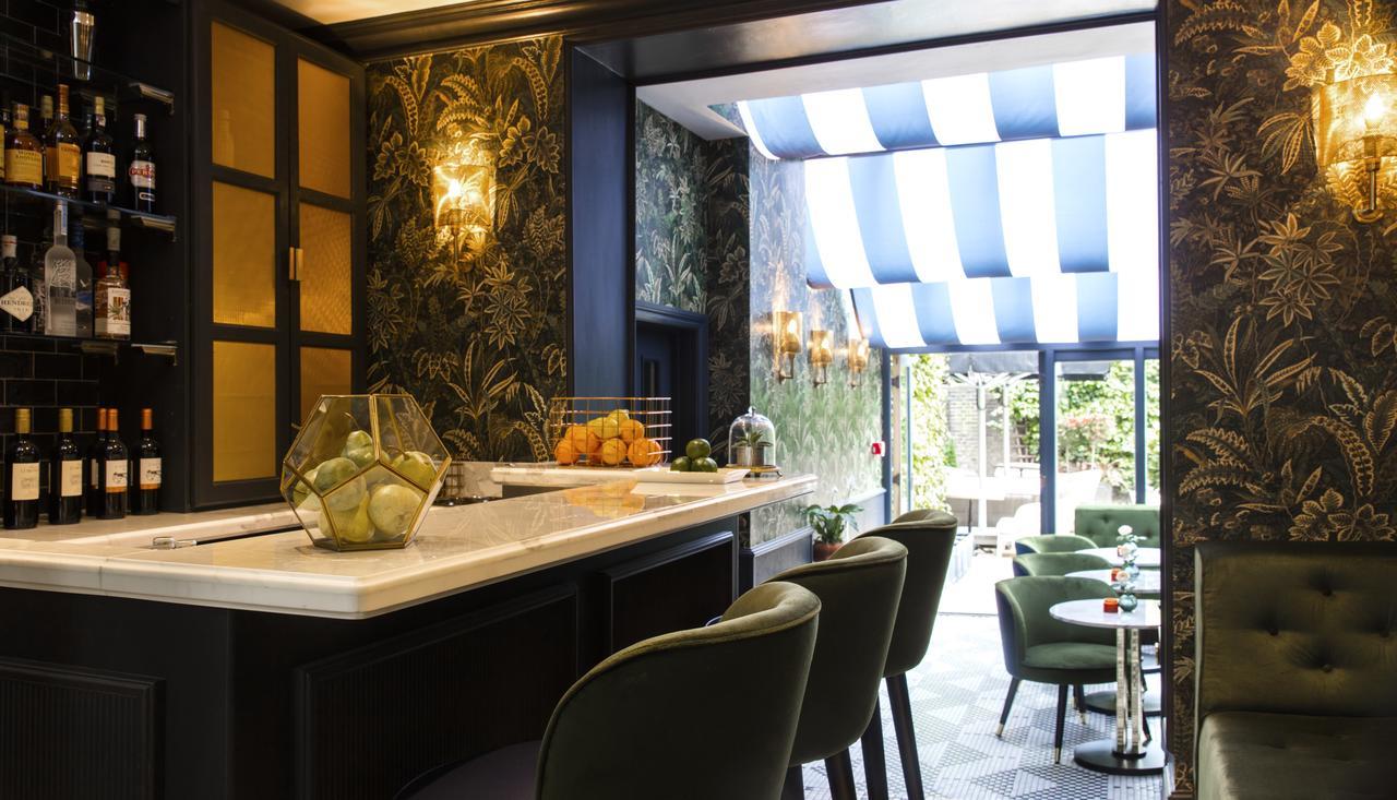 The Academy - Small Luxury Hotels Of The World London Ngoại thất bức ảnh The bar at the Mandarin Oriental