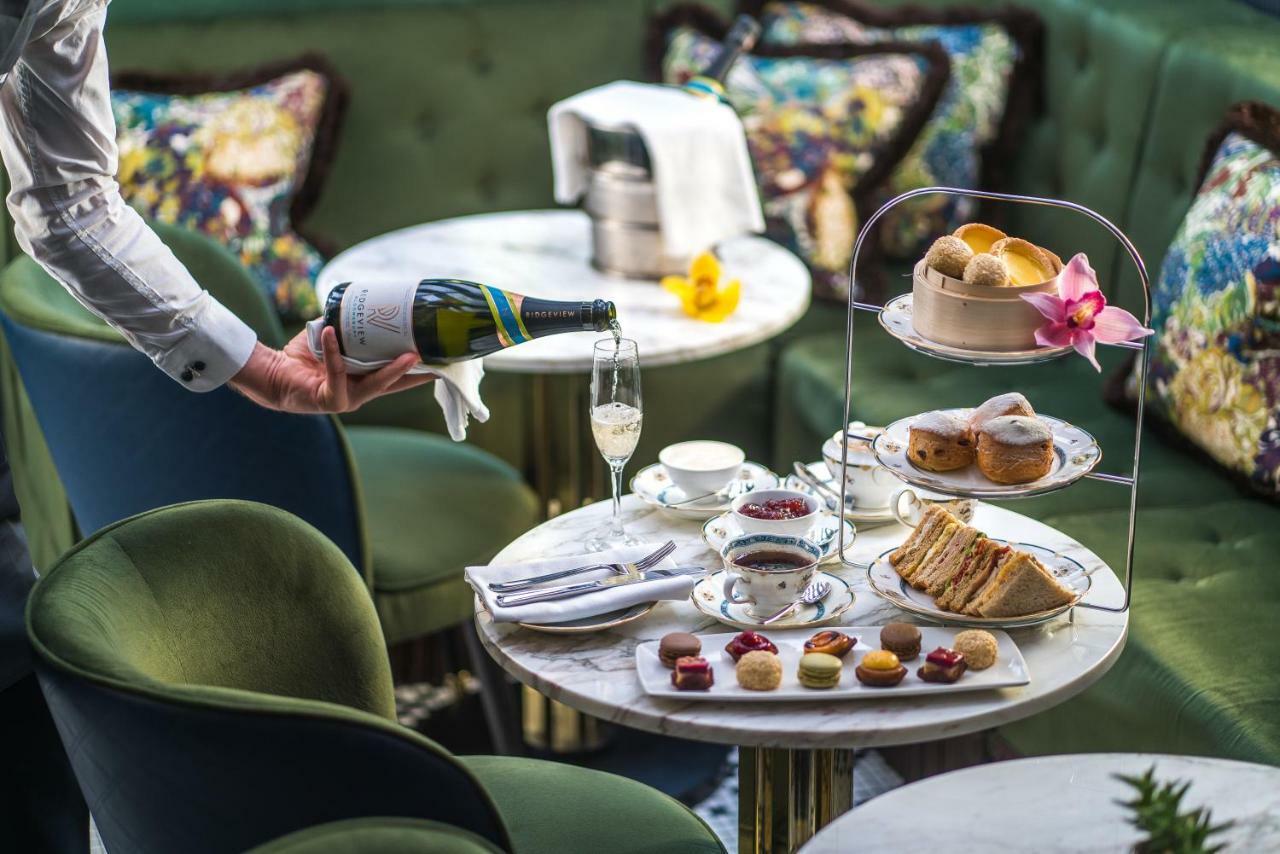 The Academy - Small Luxury Hotels Of The World London Ngoại thất bức ảnh Afternoon tea at the InterContinental London Park G