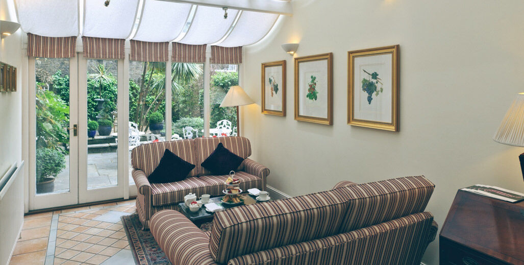 The Academy - Small Luxury Hotels Of The World London Ngoại thất bức ảnh A living room